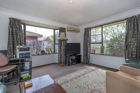 Photo of property in 68a Sarabande Avenue, Redwood, Christchurch, 8051
