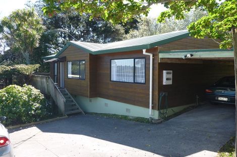 Photo of property in 1/15 Seaview Road, Glenfield, Auckland, 0629