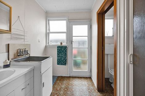 Photo of property in 188a Brooklands Road, Vogeltown, New Plymouth, 4310