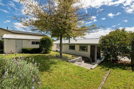 Photo of property in 220 Welcome Bay Road, Welcome Bay, Tauranga, 3112