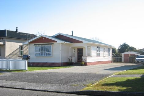 Photo of property in 127 Hall Street, Hokitika, 7810