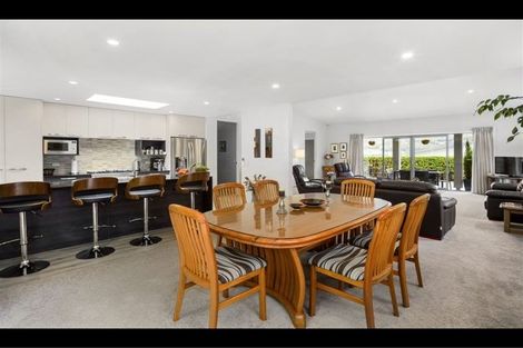 Photo of property in 14 Flotilla Place, Whitby, Porirua, 5024