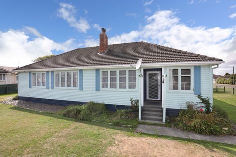 Photo of property in 15/17 Lyon Street, Marton, 4710