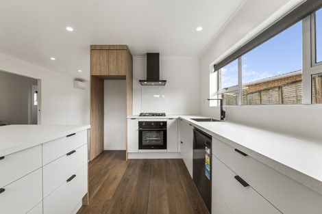 Photo of property in 1 Ruskin Place, Westown, New Plymouth, 4310