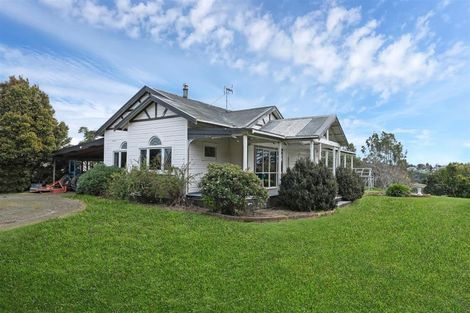 Photo of property in 375 Whitford Road, Whitford, Howick, 2571