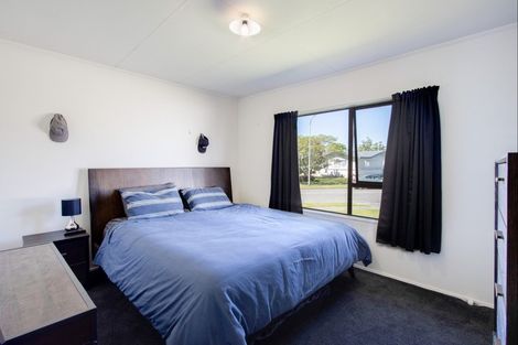 Photo of property in 10 Glamorgan Avenue, Tamatea, Napier, 4112
