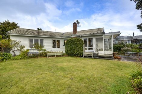 Photo of property in 130 Thompson Road, Bluff Hill, Napier, 4110
