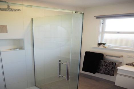 Photo of property in 2/268 Westminster Street, Mairehau, Christchurch, 8013