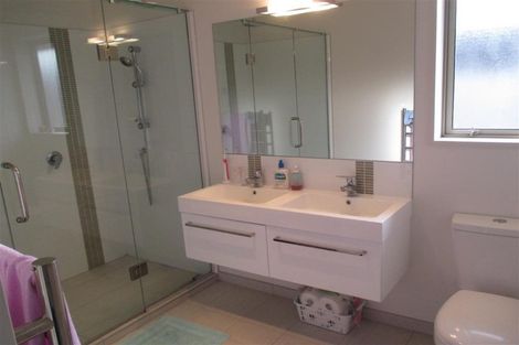 Photo of property in 17 Conie Glen Lane, Broomfield, Christchurch, 8042