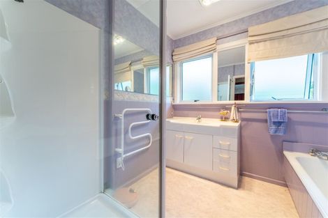 Photo of property in 2 Nicholson Terrace, Oamaru, 9400