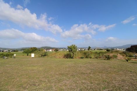 Photo of property in 116 The Fairway, Matarangi, Whitianga, 3592