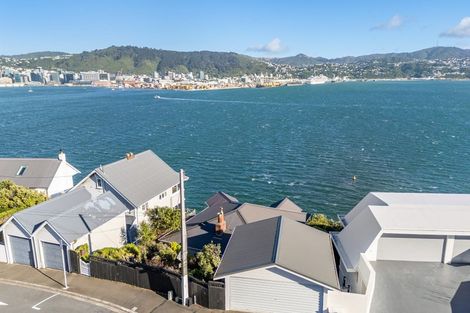 Photo of property in 9 Maida Vale Road, Roseneath, Wellington, 6011