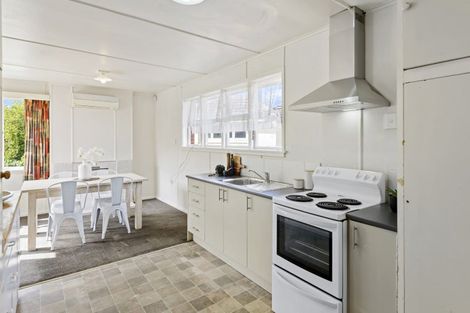 Photo of property in 60 Hansons Lane, Upper Riccarton, Christchurch, 8041