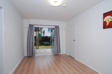 Photo of property in 35a Bay Street, Red Beach, 0932