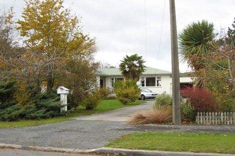 Photo of property in 53 Dryden Street, Milton, 9220