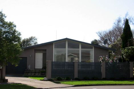 Photo of property in 5 Kapiti Place, Awapuni, Palmerston North, 4412
