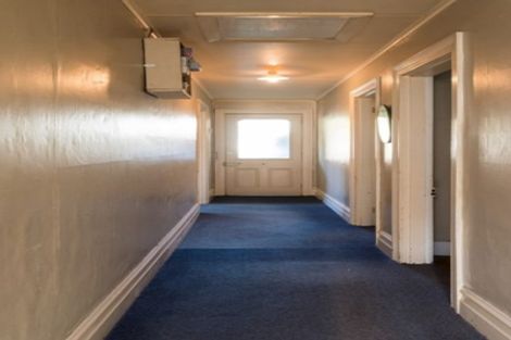 Photo of property in 29 Wairau Road, Picton, 7220