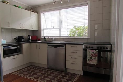 Photo of property in 51 Rogan Street, Mount Roskill, Auckland, 1041