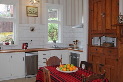 Photo of property in 8 Nicholson Terrace, Oamaru, 9400