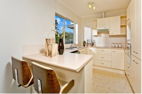 Photo of property in 8 Notre Dame Way, Albany, Auckland, 0632
