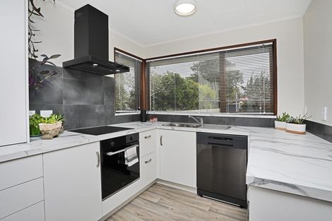 Photo of property in 746 Queens Drive, Waikiwi, Invercargill, 9810