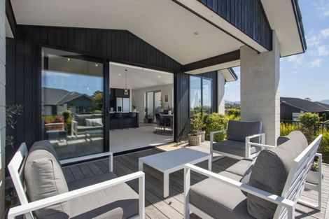 Photo of property in 2 Kingson Court, Omokoroa, 3114