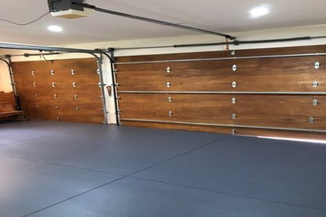 Photo of property in 4 Adelie Place, Murrays Bay, Auckland, 0630