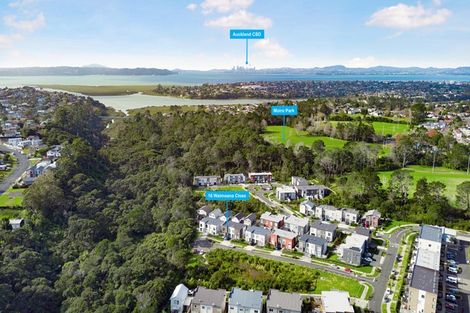 Photo of property in 16 Waimoana Close, Massey, Auckland, 0614