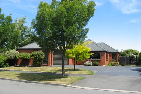 Photo of property in 4 Amesbury Mews, Avonhead, Christchurch, 8042