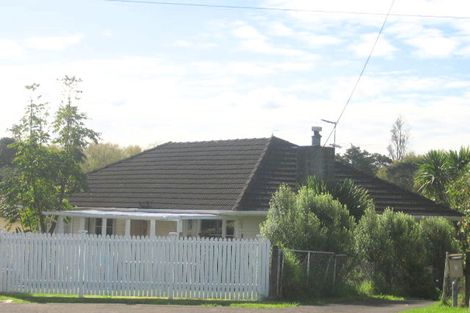 Photo of property in 7 Serjeant Street, Henderson, Auckland, 0612