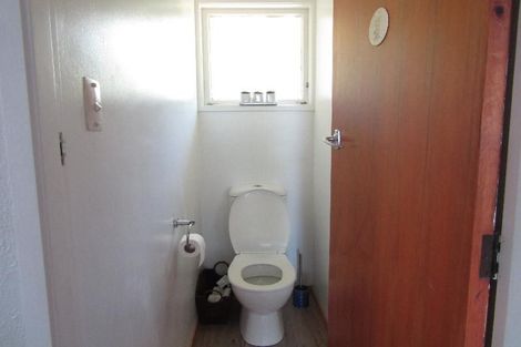 Photo of property in 16 Kotare Street, Hilltop, Taupo, 3330