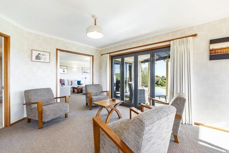 Photo of property in 74 Koru Road, Omata, New Plymouth, 4374