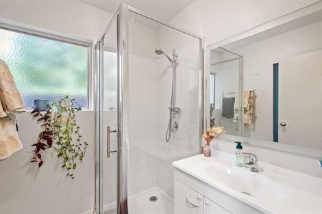 Photo of property in 4a Burnbrae Street, Saint Martins, Christchurch, 8022