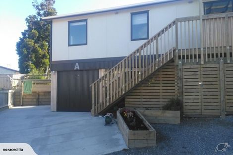 Photo of property in 33a Bracken Road, Paparangi, Wellington, 6037