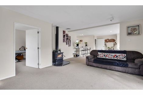 Photo of property in 11 Kowai Place, Amberley, 7410