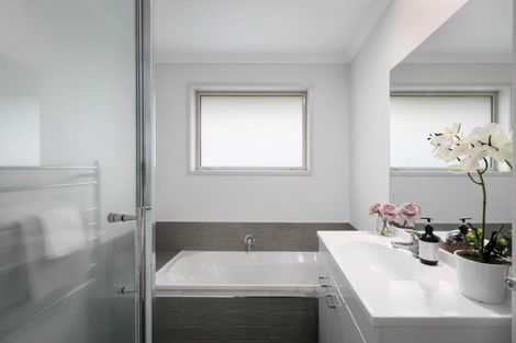 Photo of property in 21b Clive Road, Katikati, 3129