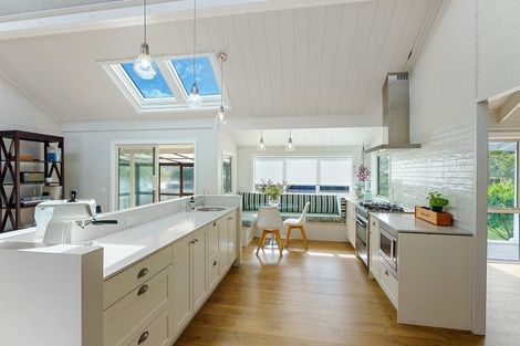 Photo of property in 175 Raumati Road, Raumati Beach, Paraparaumu, 5032