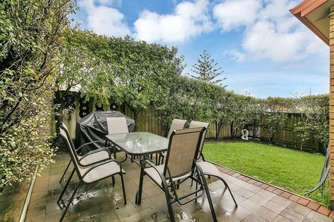 Photo of property in 2/55 Verbena Road, Birkdale, Auckland, 0626