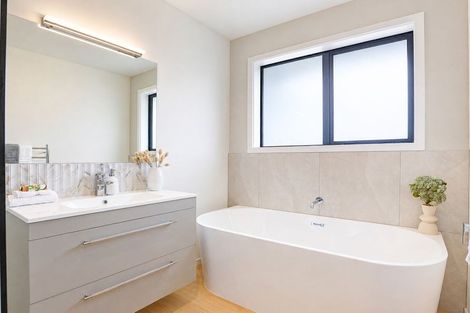 Photo of property in 20 Boyce Crescent, Cambridge, 3434