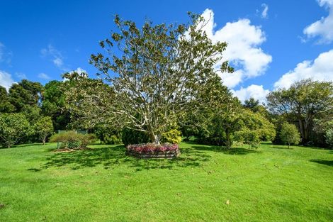 Photo of property in 30 Mahana Road, Waimauku, 0881