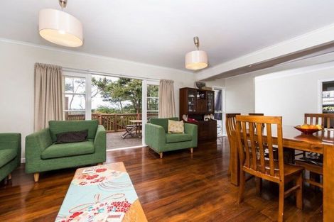 Photo of property in 96 Manuka Road, Bayview, Auckland, 0629
