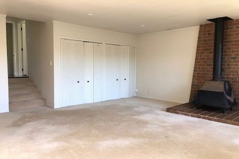 Photo of property in 62 Fordyce Avenue, Sunnyhills, Auckland, 2010