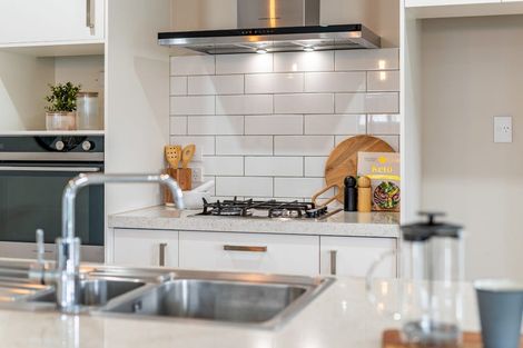 Photo of property in 22 Te Kaeaea Crescent, Wallaceville, Upper Hutt, 5018