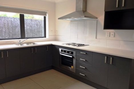 Photo of property in 22 Buller Crescent, Manurewa, Auckland, 2102