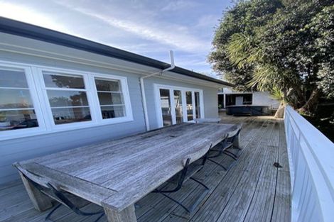 Photo of property in 1/27 Huka Road, Birkenhead, Auckland, 0626