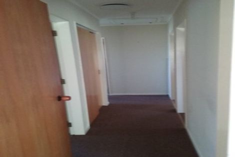 Photo of property in 152 Queens Drive, Lyall Bay, Wellington, 6022