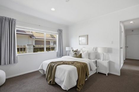 Photo of property in 50 Dickson Road, Papamoa Beach, Papamoa, 3118