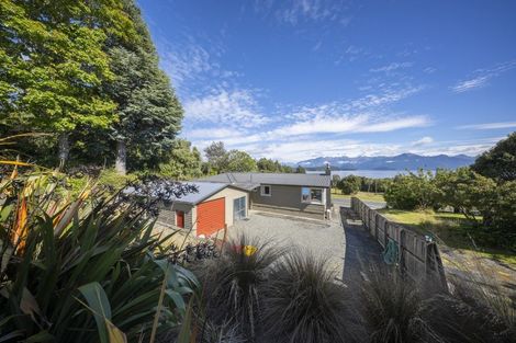 Photo of property in 6 Cathedral Drive, Manapouri, 9679