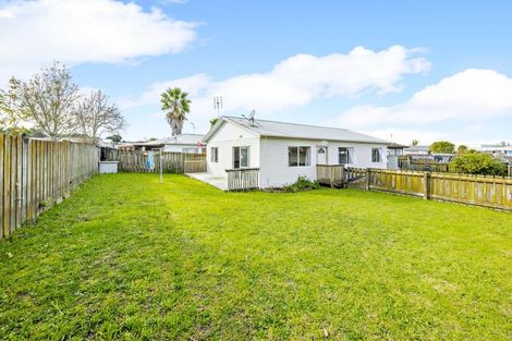 Photo of property in 1/9 Trimdon Street, Randwick Park, Auckland, 2105