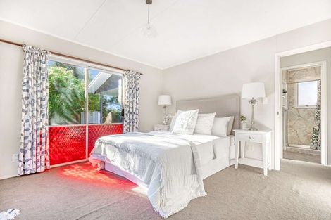 Photo of property in 70 Main Street, Edgecumbe, 3120